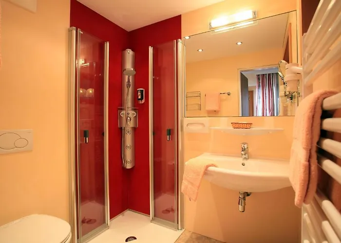 Wellness Hollaus Vendégház 3*