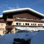 Wellness Hollaus 3* Кирхберг