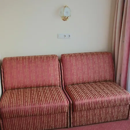 Wellness Hollaus Guest house 3*
